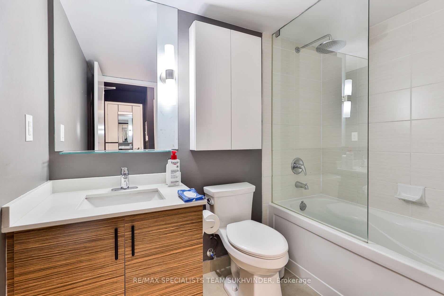 Photo 14 of 320 Richmond Street E, Toronto, Moss Park — HOMEH