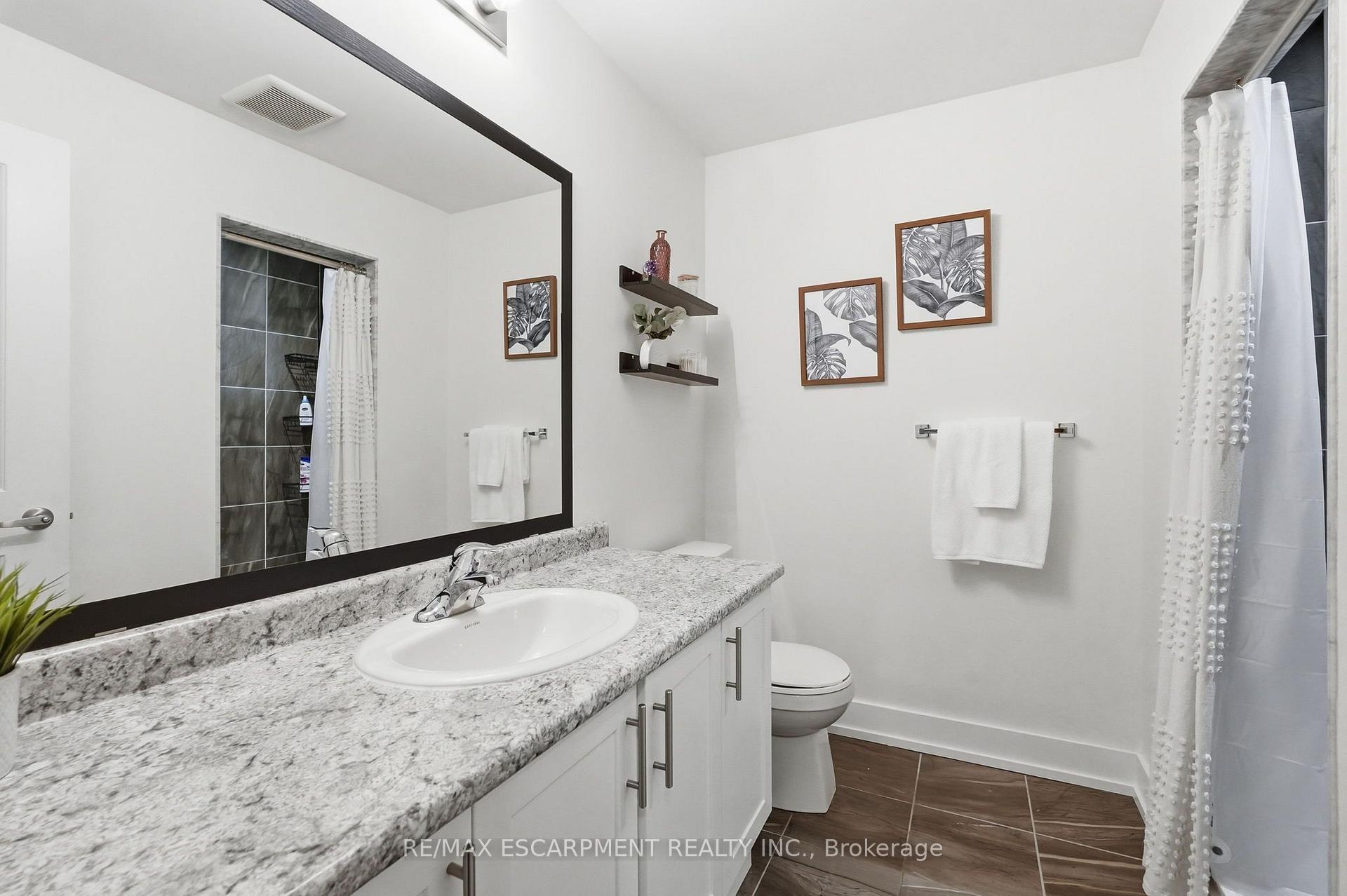 Photo 22 of Unit 18, 261 Skinner Road, Hamilton, Waterdown — HOMEH
