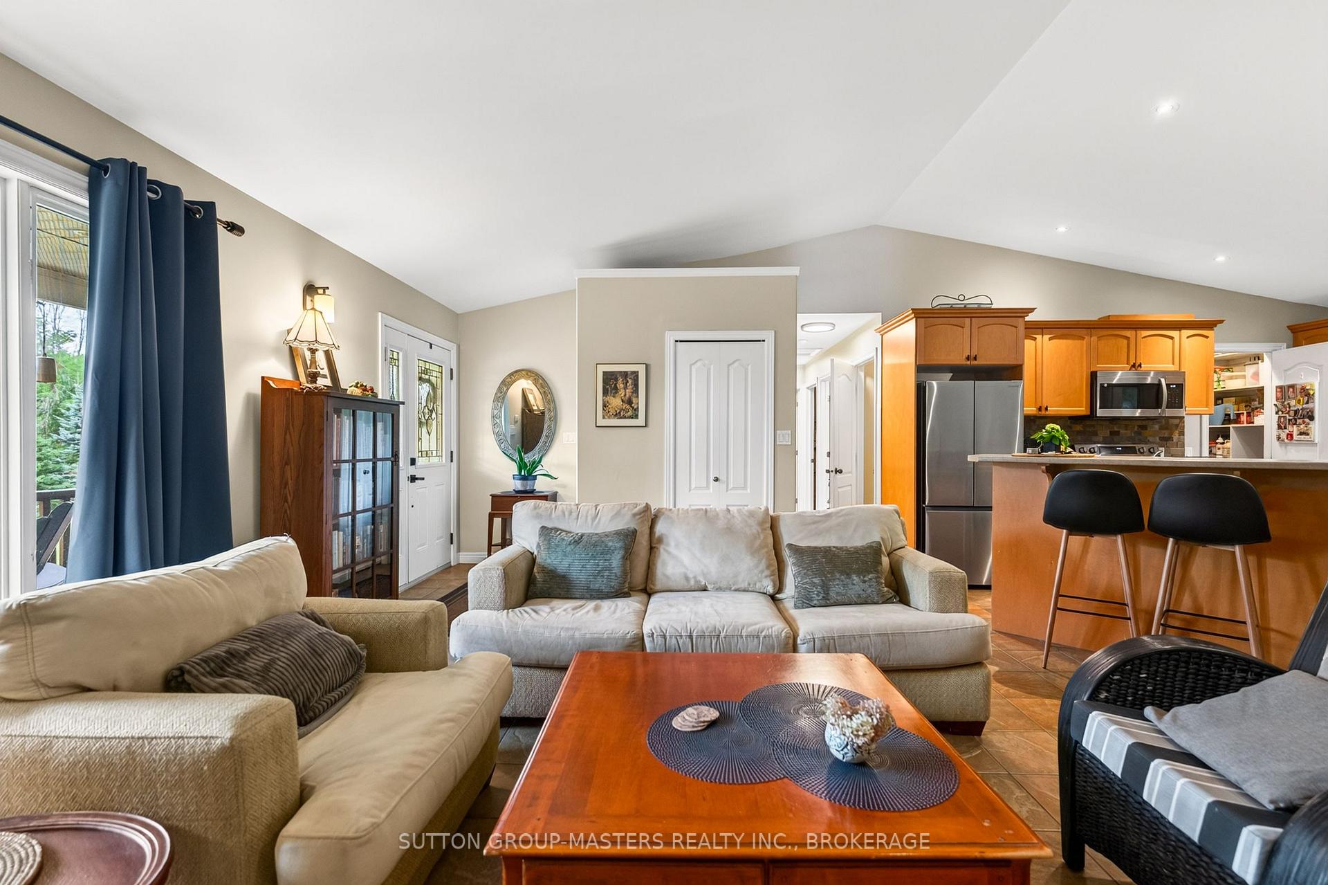 Photo 7 of 4126 Hideaway Lane, Frontenac, Frontenac South — HOMEH