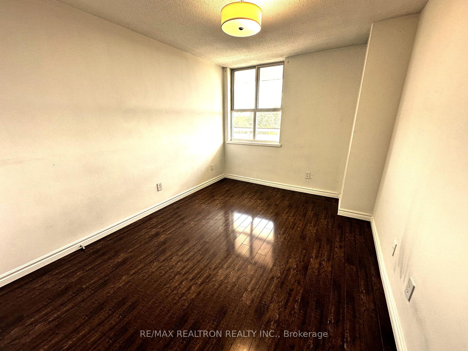 Photo 21 of Unit 504, 80 Inverlochy Boulevard, Markham, Royal Orchard — HOMEH