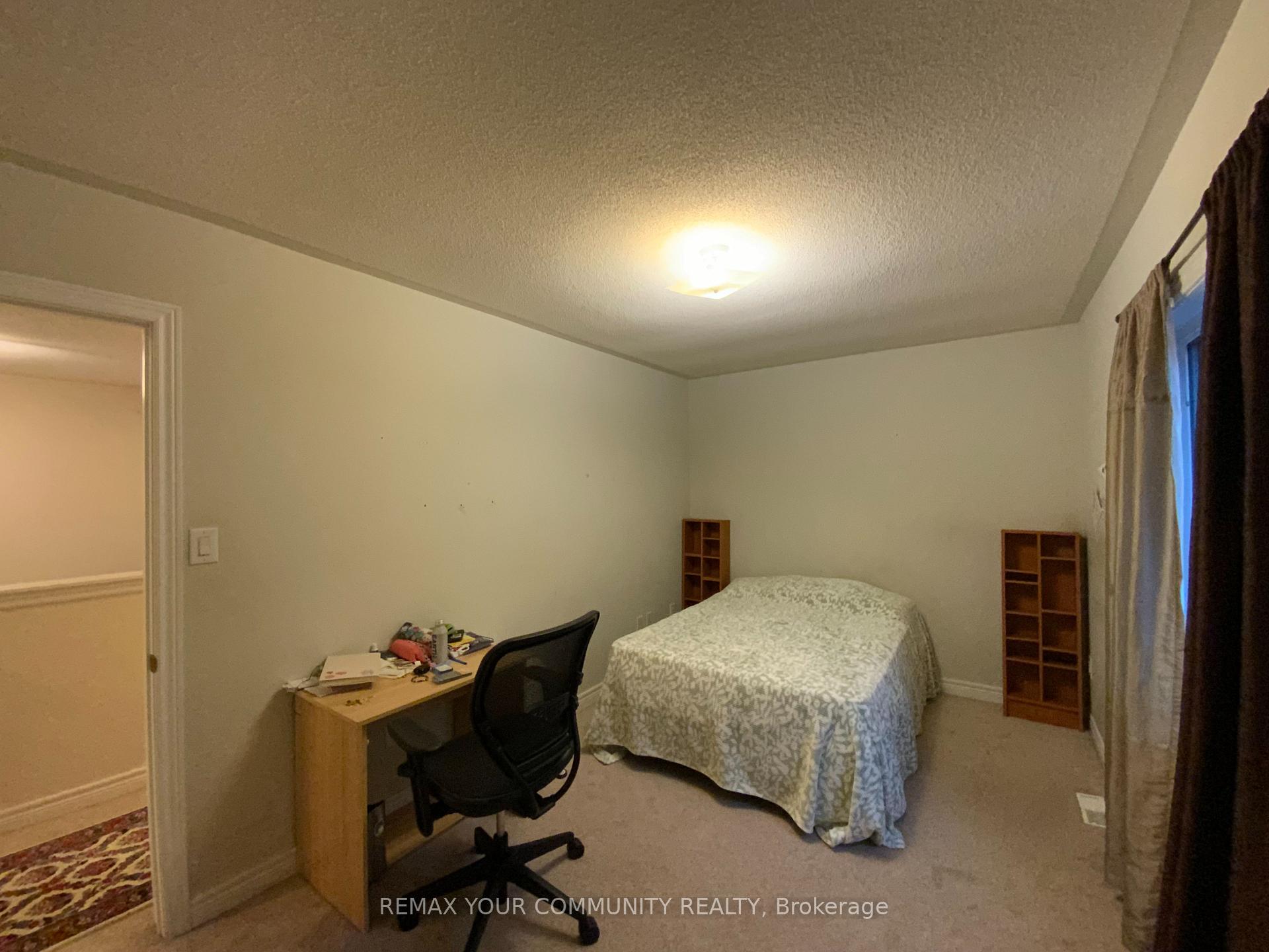 Photo 25 of 29 Mary Ellen Baker Crescent, Vaughan, Patterson — HOMEH