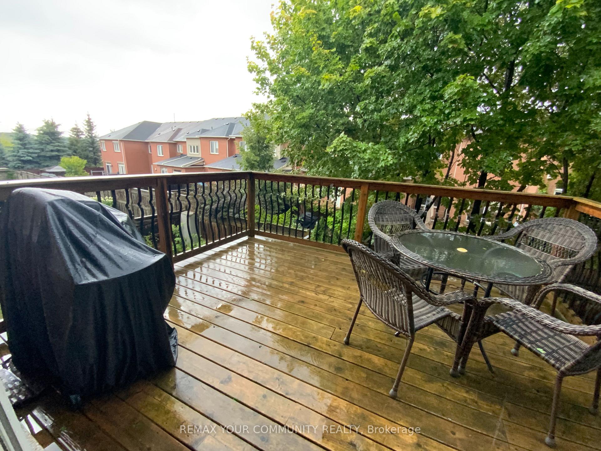 Photo 26 of 29 Mary Ellen Baker Crescent, Vaughan, Patterson — HOMEH