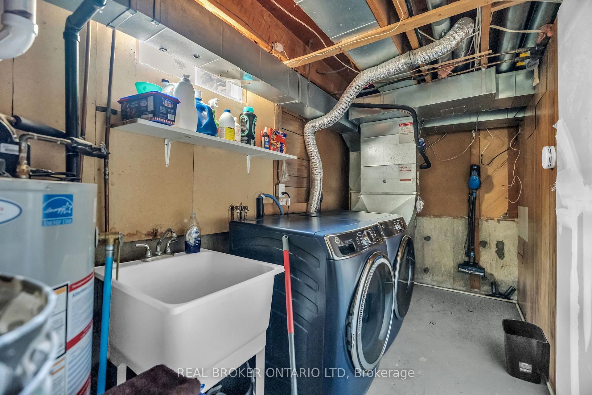 Photo 33 of 60 Tilipe Road, London, East D — HOMEH