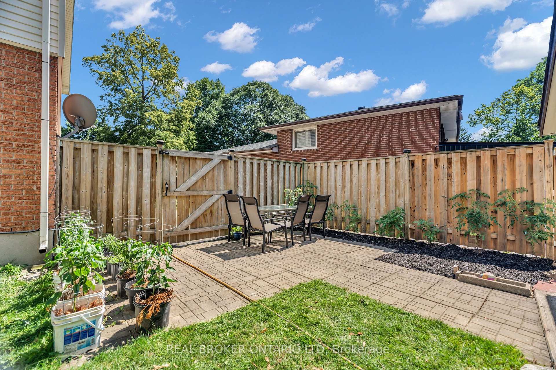 Photo 39 of 60 Tilipe Road, London, East D — HOMEH