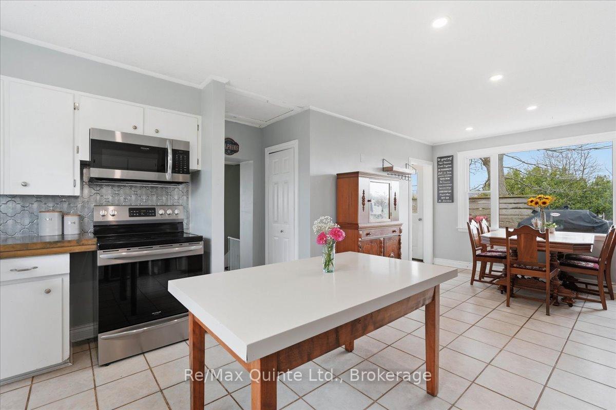 Photo 22 of 2388 County Rd 64, Quinte West, Murray Ward — HOMEH