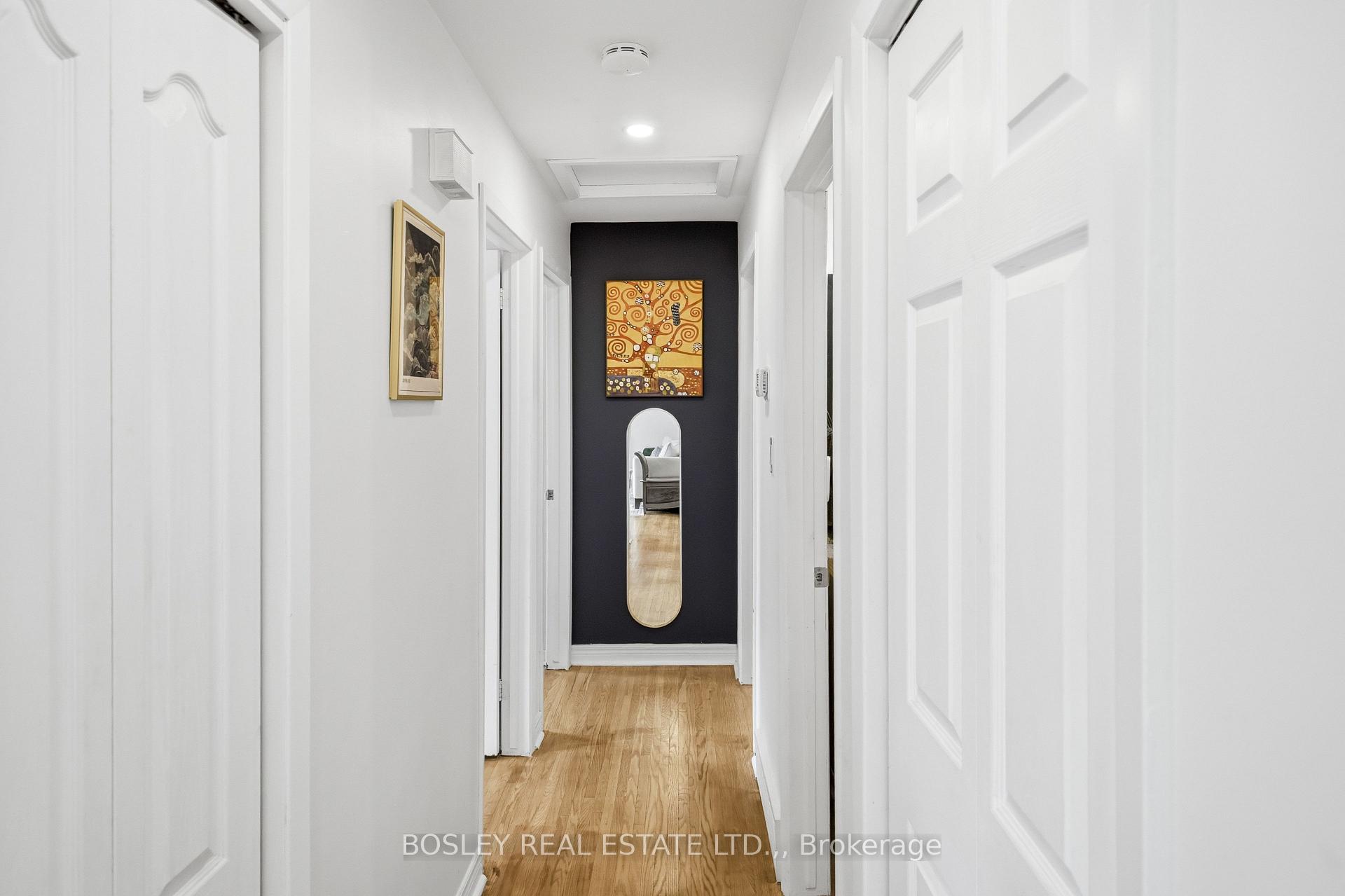 Photo 21 of 17 Acadia Crescent, St. Catharines, Secord Woods — HOMEH
