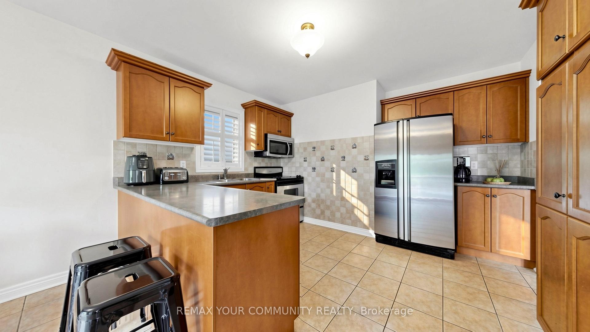 Photo 10 of 78 Zippora Drive, Richmond Hill, Devonsleigh — HOMEH