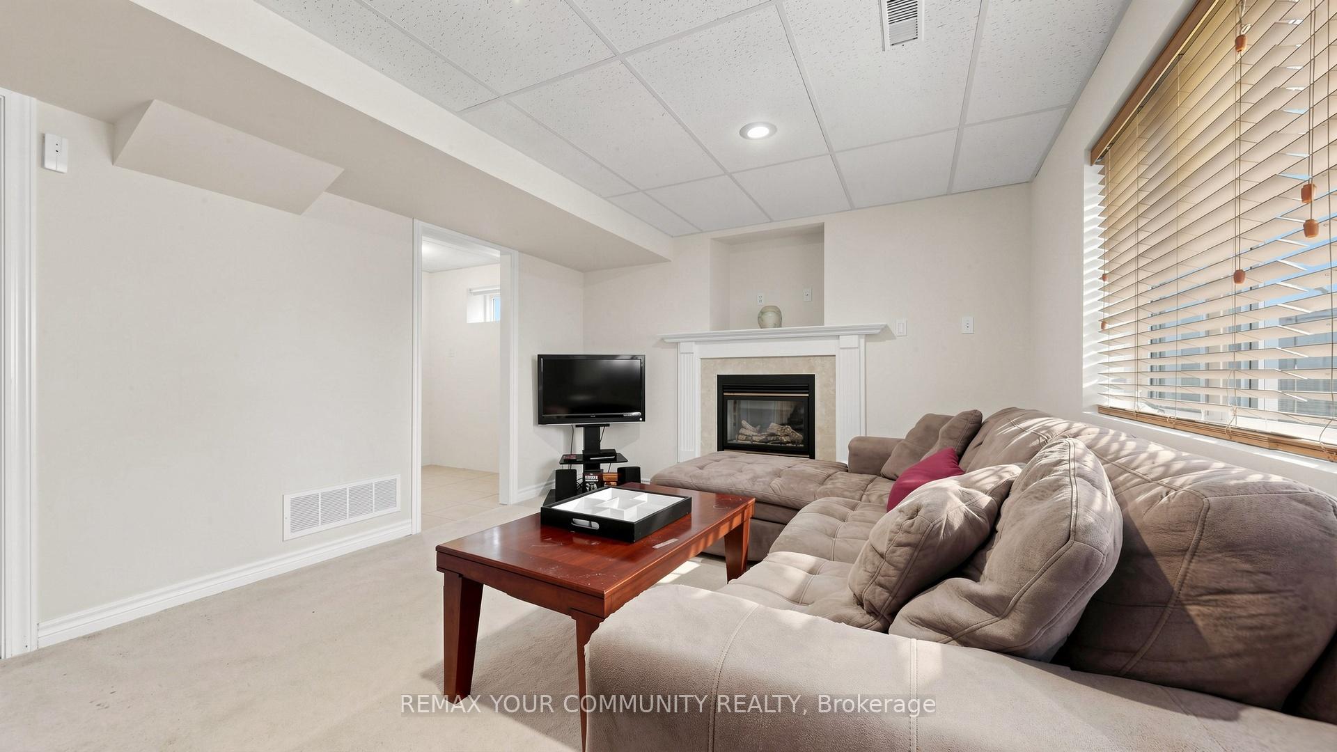 Photo 33 of 78 Zippora Drive, Richmond Hill, Devonsleigh — HOMEH