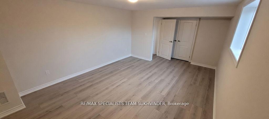 Photo 5 of Unit Lower, 245A Andy Crescent, Vaughan, West Woodbridge — HOMEH