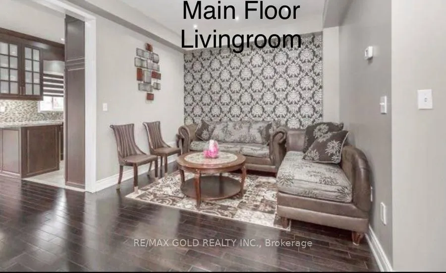 Photo 5 of 11 Rubysilver Drive, Brampton, Vales of Castlemore — HOMEH