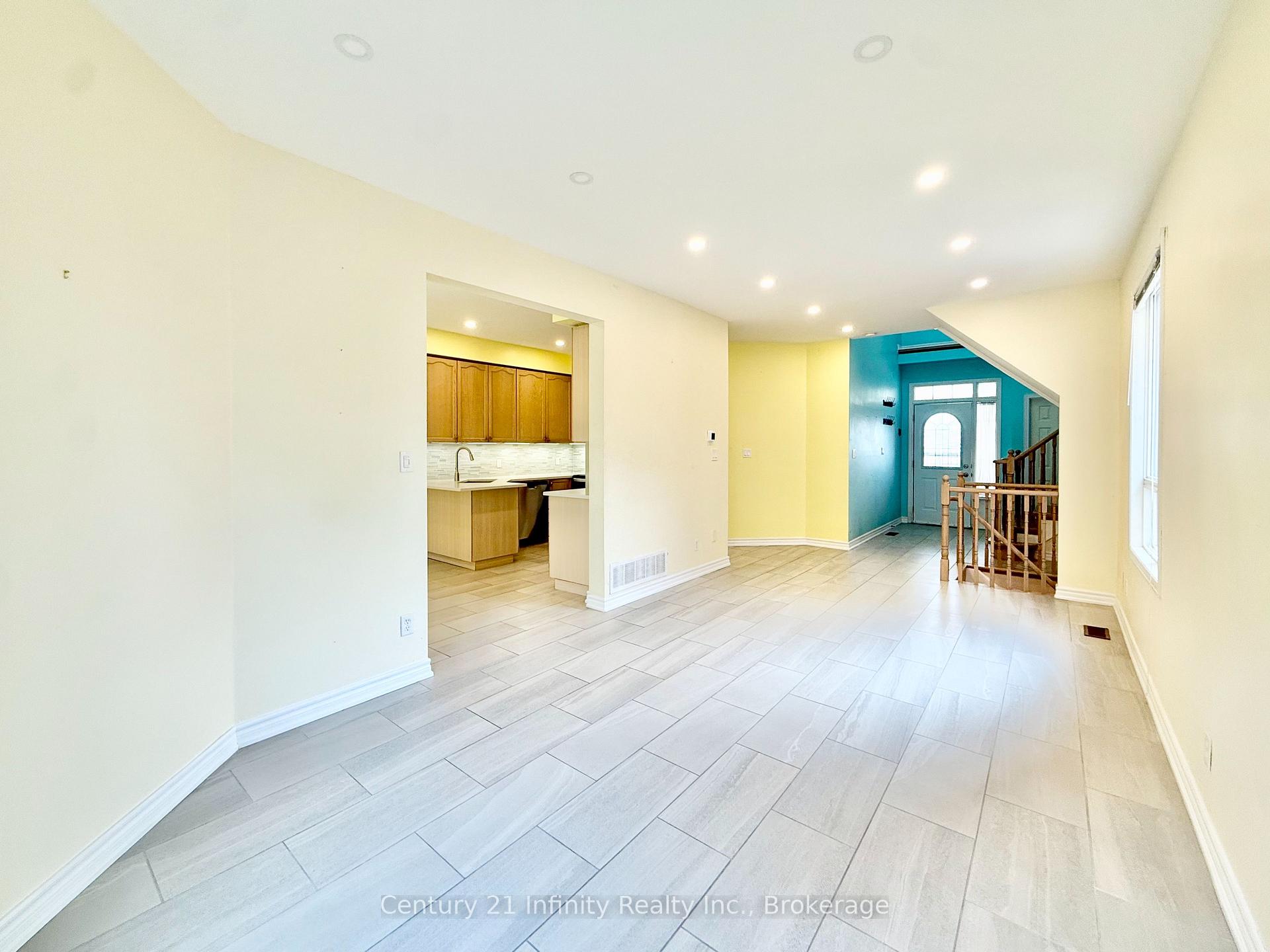 Photo 14 of 1171 Springbank Drive, Oshawa, Pinecrest — HOMEH