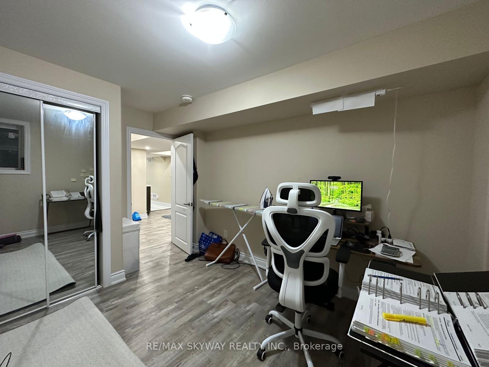 Photo 9 of Unit Basement, 71 Vezna Crescent, Brampton, Credit Valley — HOMEH