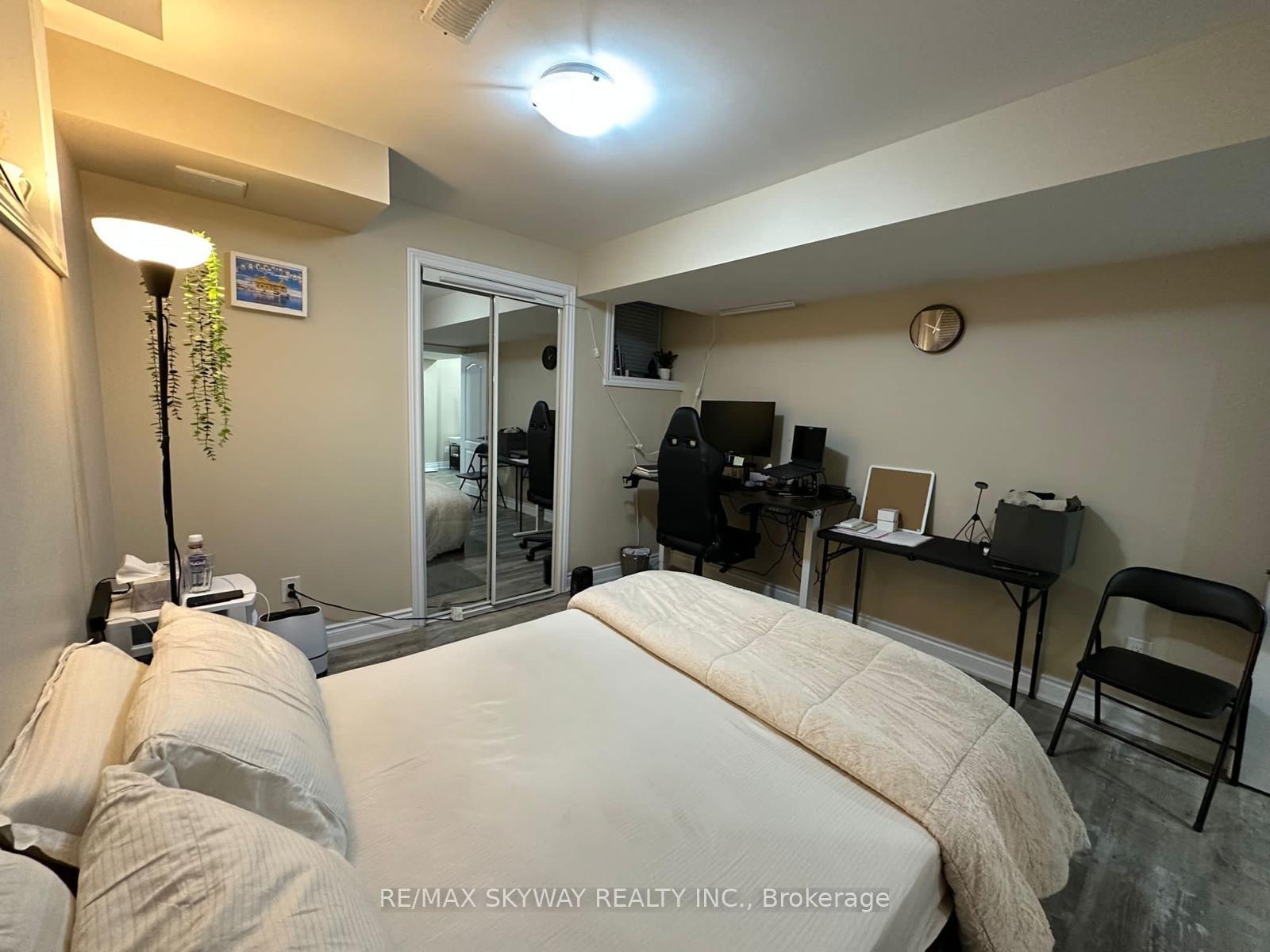 Photo 12 of Unit Basement, 71 Vezna Crescent, Brampton, Credit Valley — HOMEH