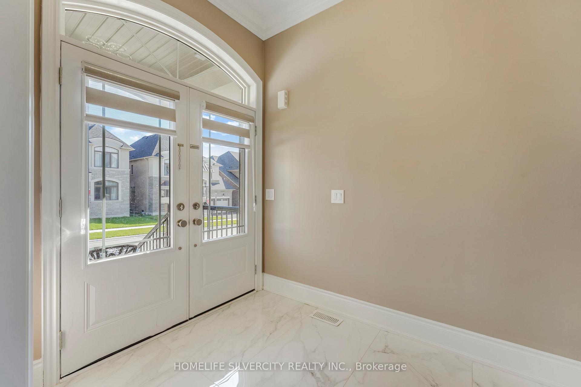 Photo 7 of 85 James Walker Avenue, Caledon, Caledon East — HOMEH