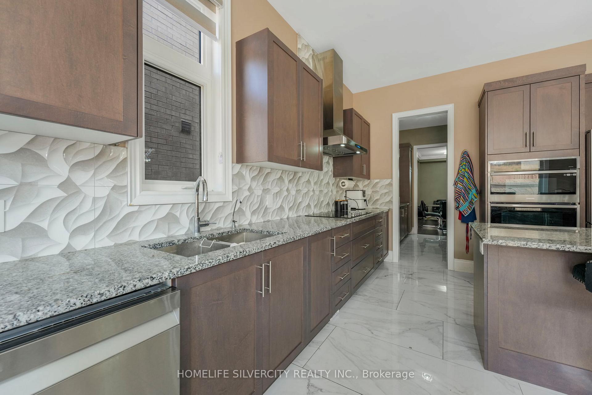 Photo 22 of 85 James Walker Avenue, Caledon, Caledon East — HOMEH