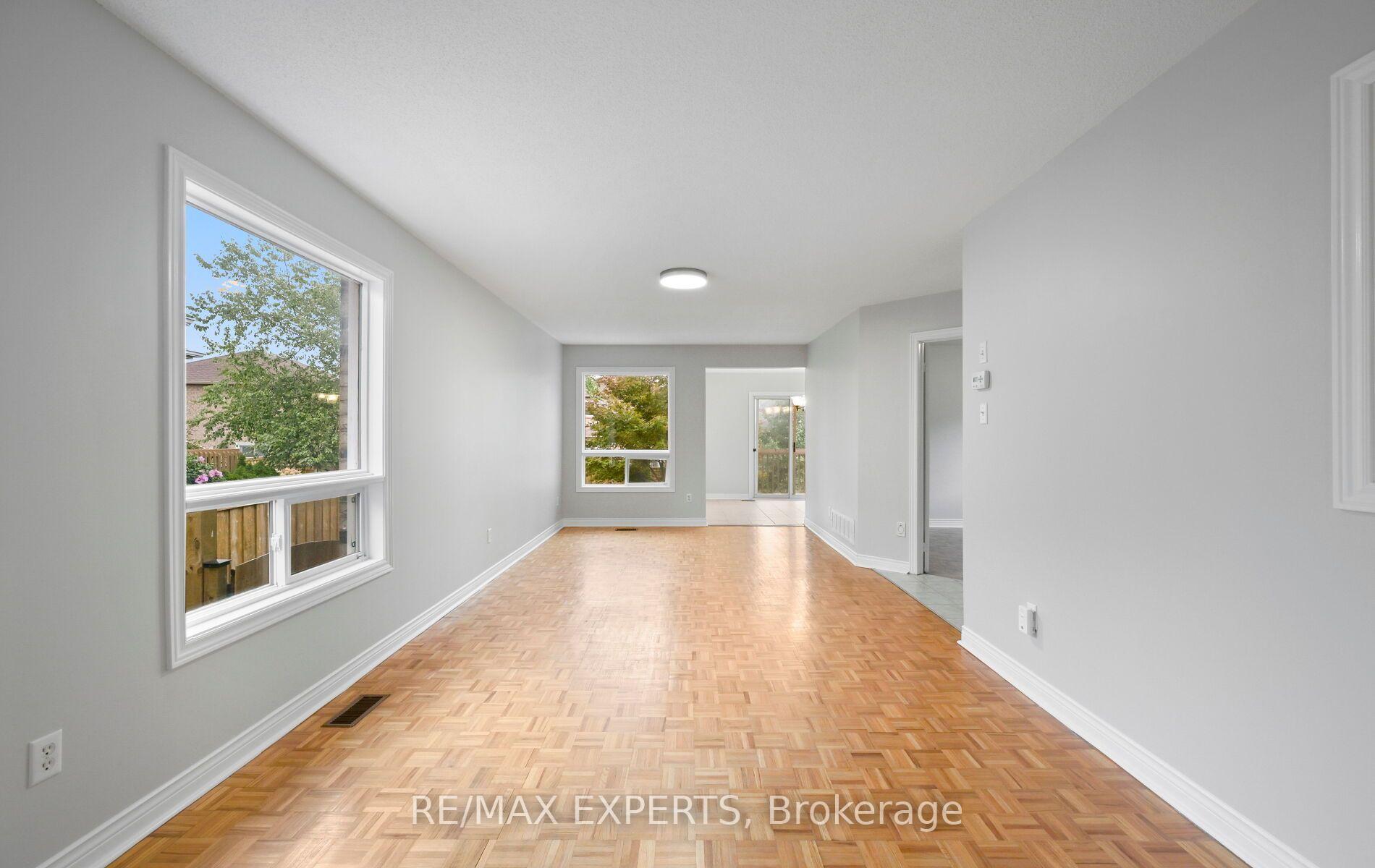 Photo 5 of 13 Paulette Way, Caledon, Bolton East — HOMEH