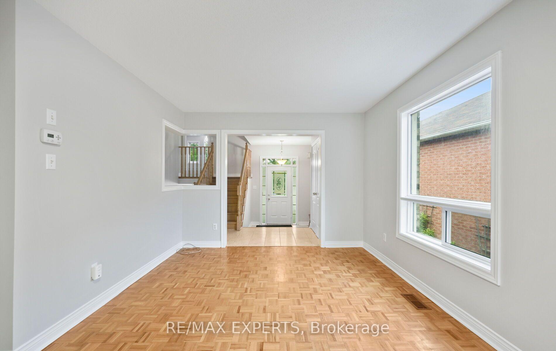 Photo 6 of 13 Paulette Way, Caledon, Bolton East — HOMEH