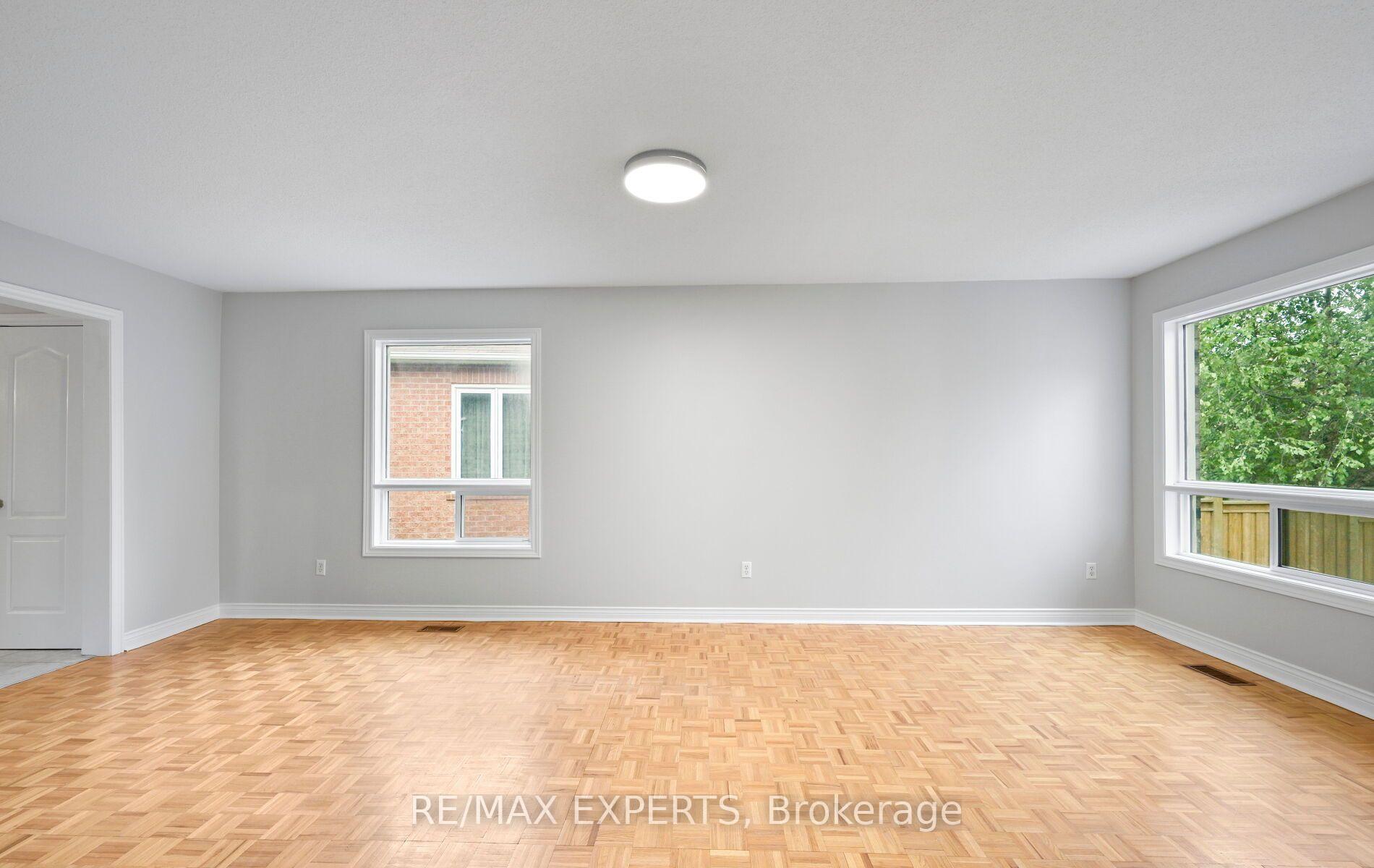 Photo 7 of 13 Paulette Way, Caledon, Bolton East — HOMEH