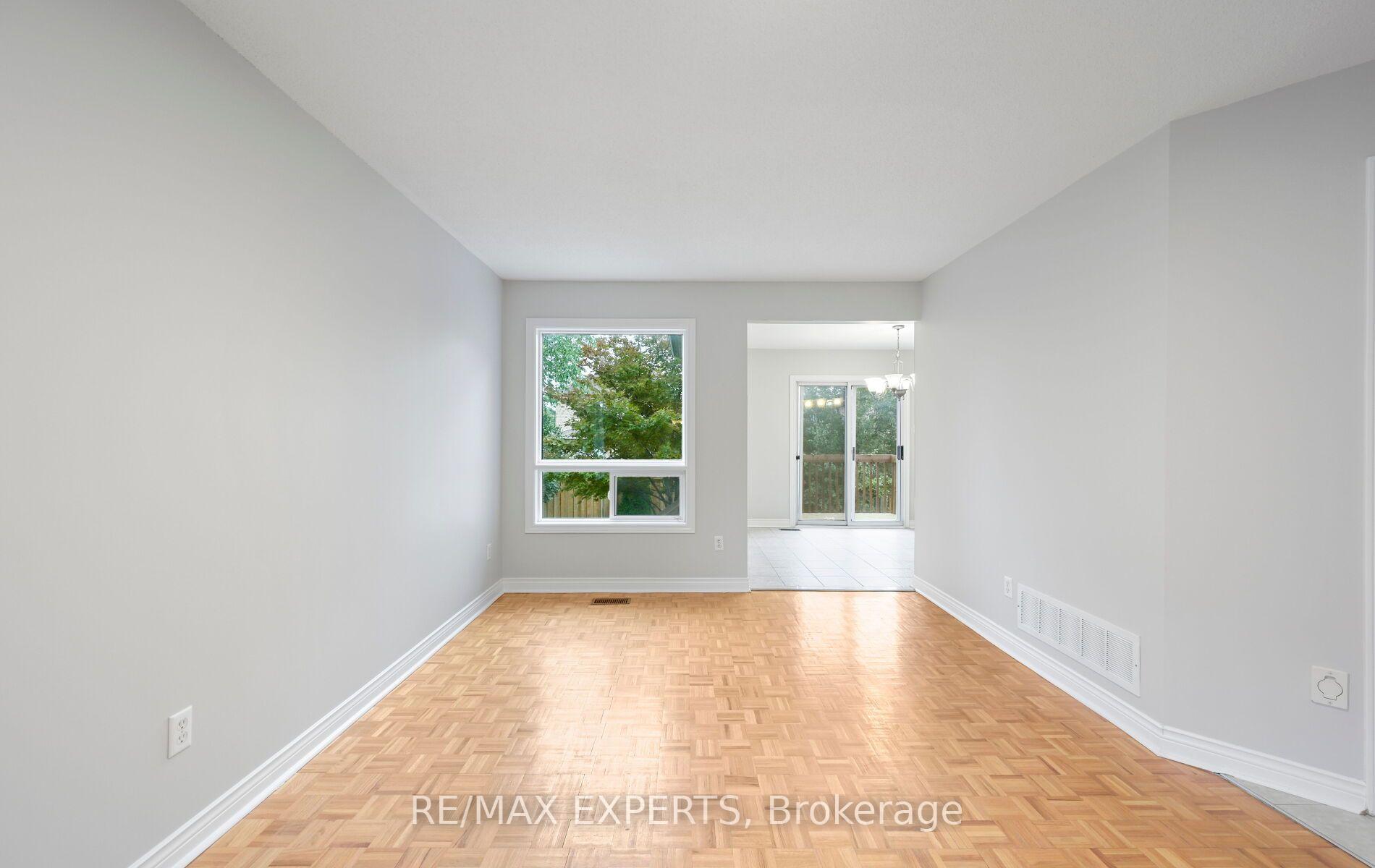 Photo 9 of 13 Paulette Way, Caledon, Bolton East — HOMEH