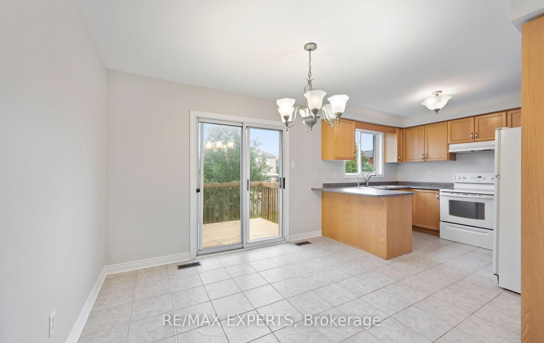 Photo 12 of 13 Paulette Way, Caledon, Bolton East — HOMEH
