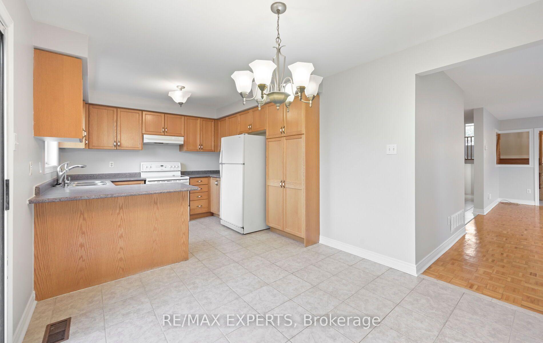 Photo 13 of 13 Paulette Way, Caledon, Bolton East — HOMEH