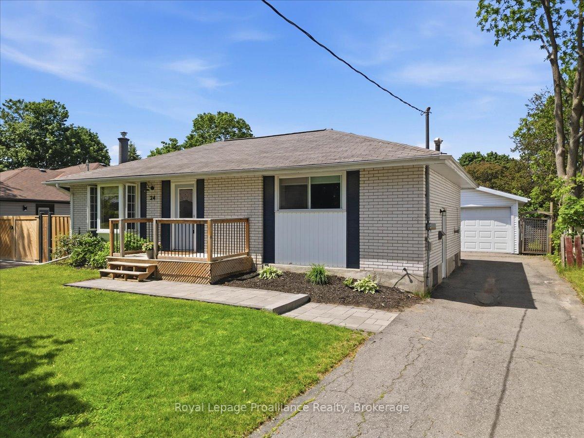 Photo 1 of 24 Harvest Crescent, Belleville, Belleville Ward — HOMEH