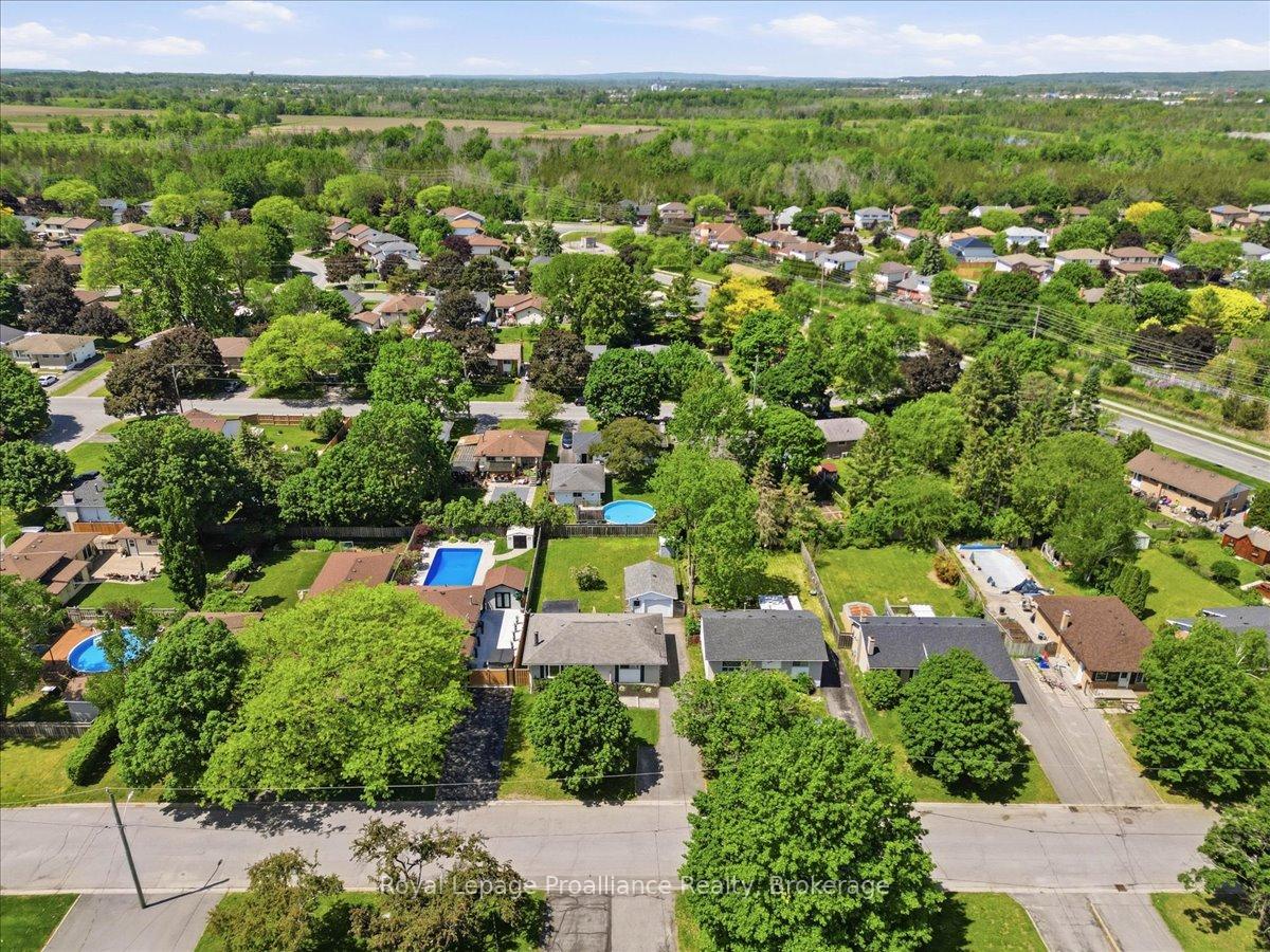 Photo 34 of 24 Harvest Crescent, Belleville, Belleville Ward — HOMEH