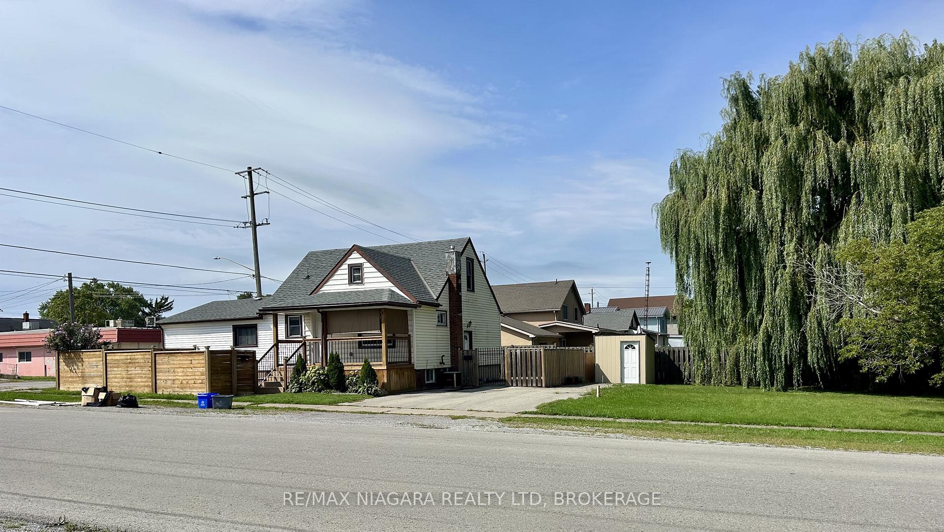 Photo of 130 Killaly Street E