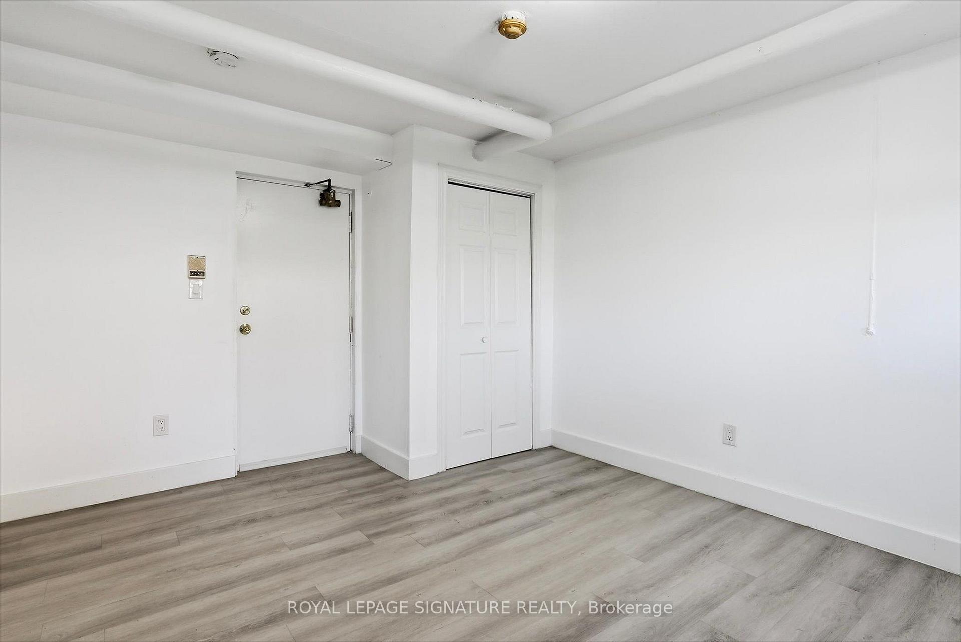 Photo 5 of Unit 103, 49 Cuffley Crescent S, North York, Downsview-Roding-CFB — HOMEH