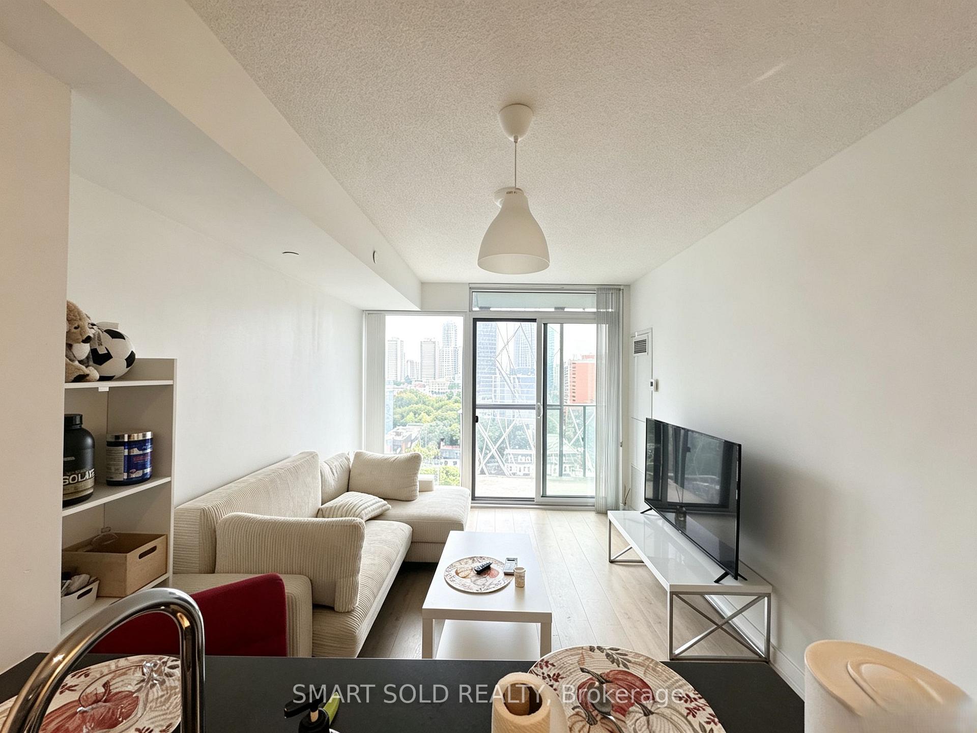 Photo 5 of Unit 1605, 50 Wellesley Street E, Toronto, Church-Yonge Corridor — HOMEH