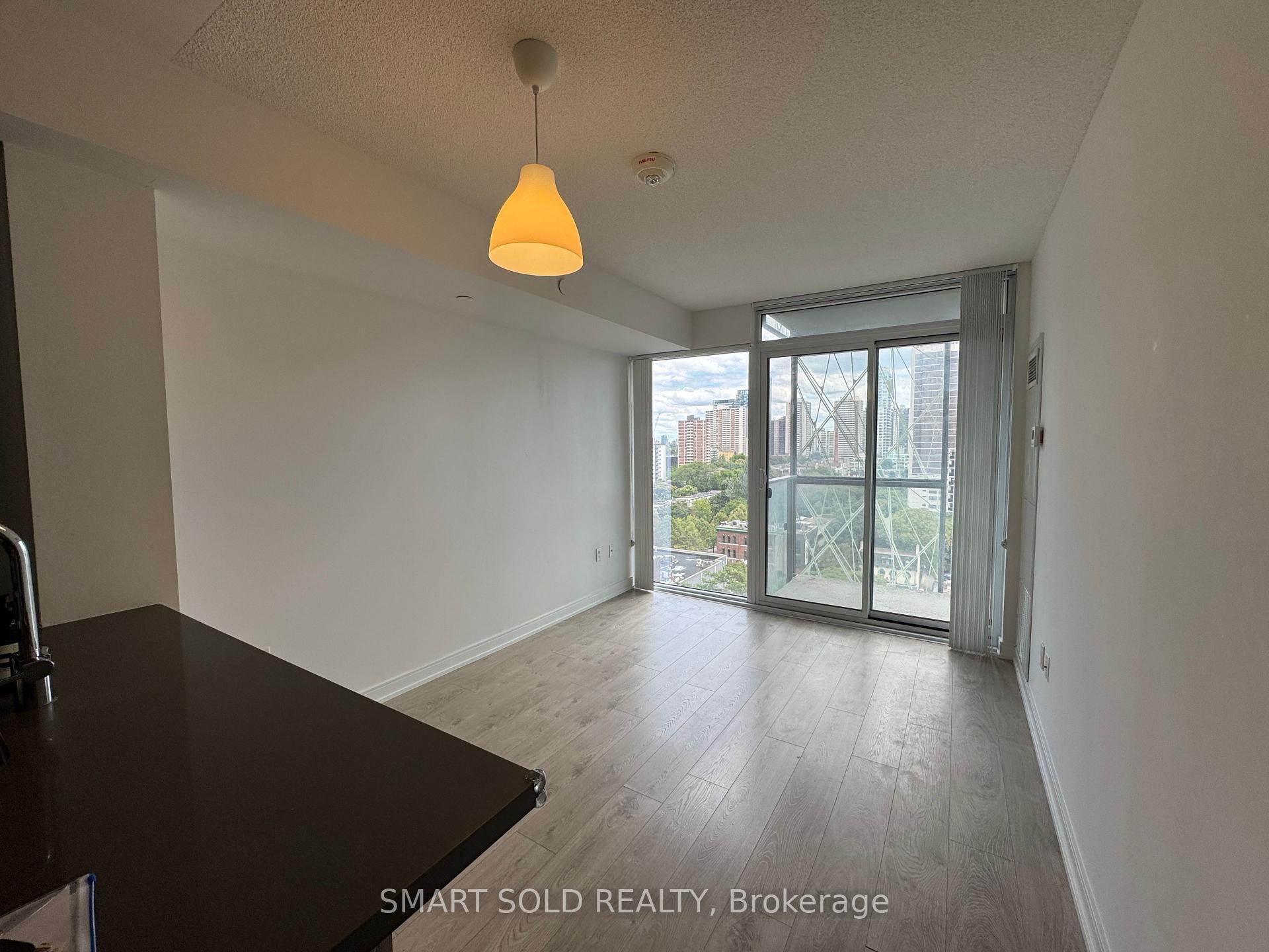 Photo 6 of Unit 1605, 50 Wellesley Street E, Toronto, Church-Yonge Corridor — HOMEH