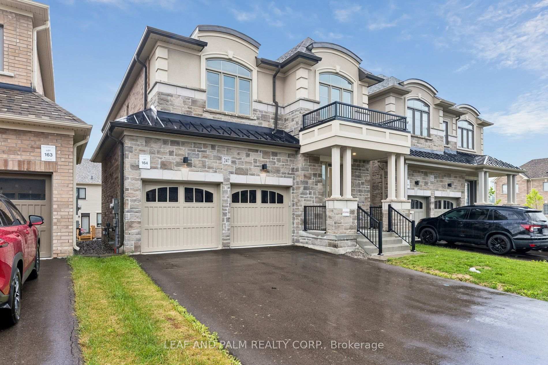 Photo 2 of 247 Flood Avenue, Clarington, Newcastle — HOMEH