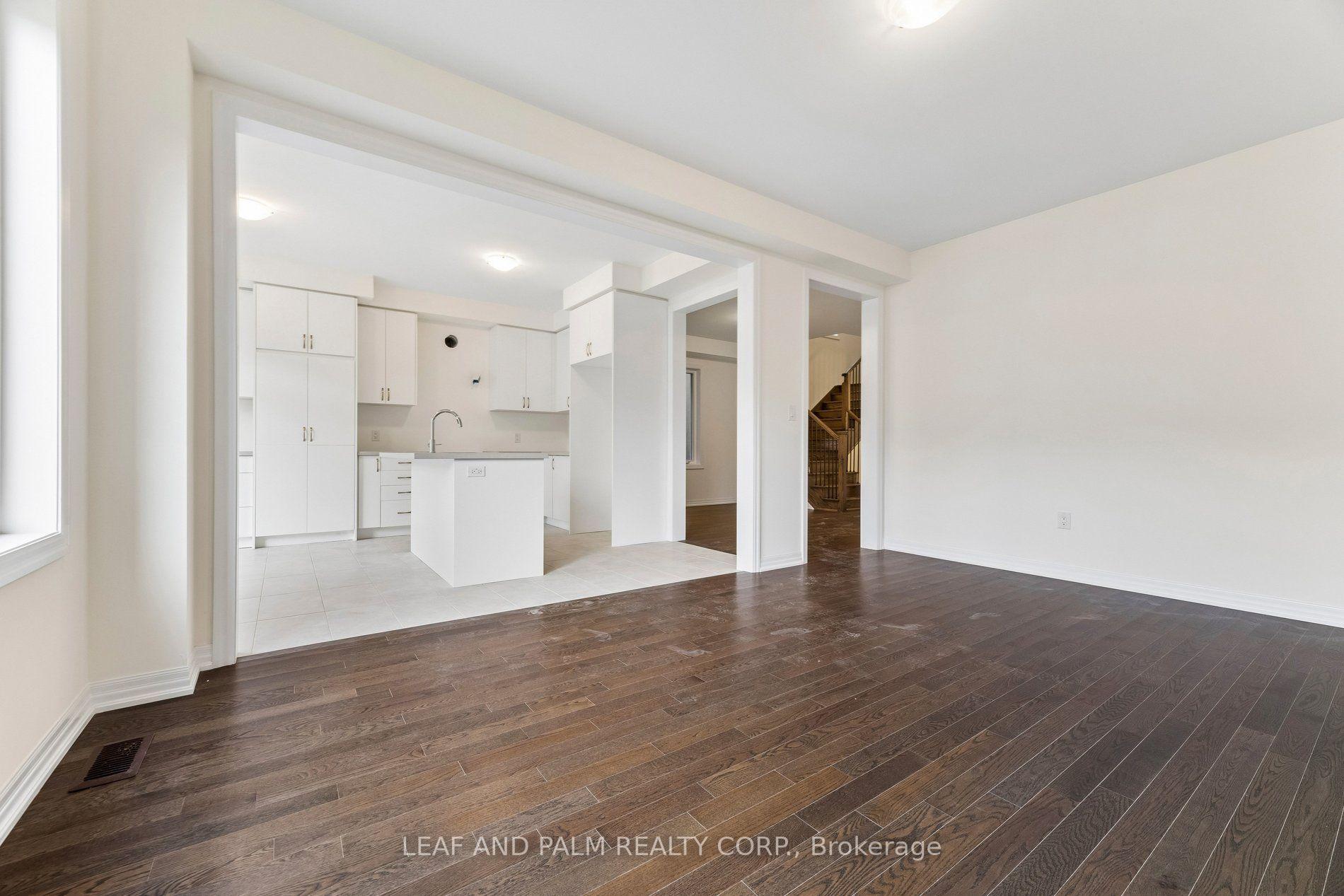 Photo 9 of 247 Flood Avenue, Clarington, Newcastle — HOMEH