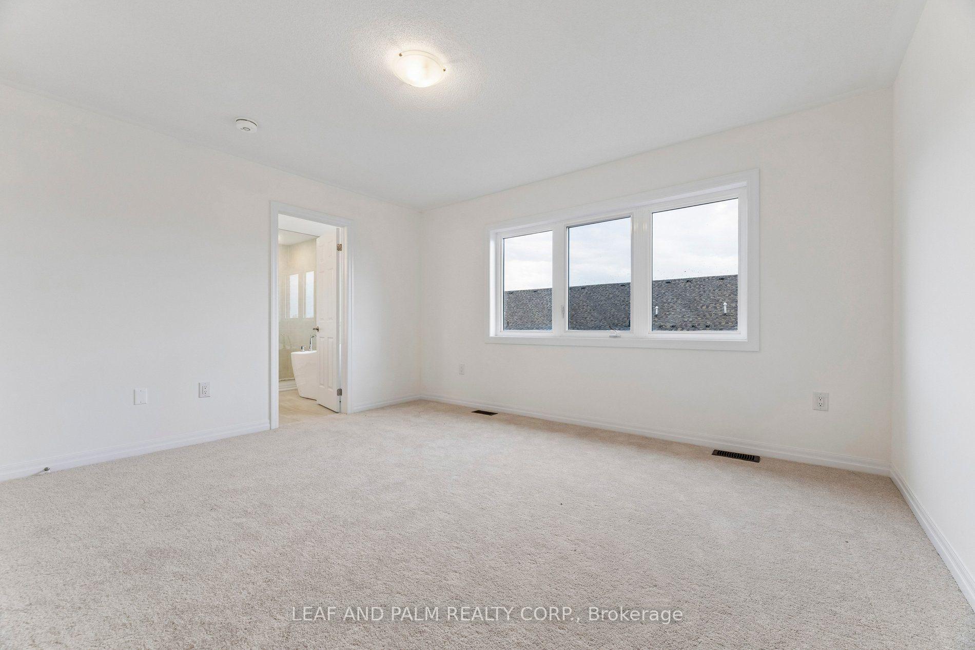 Photo 24 of 247 Flood Avenue, Clarington, Newcastle — HOMEH