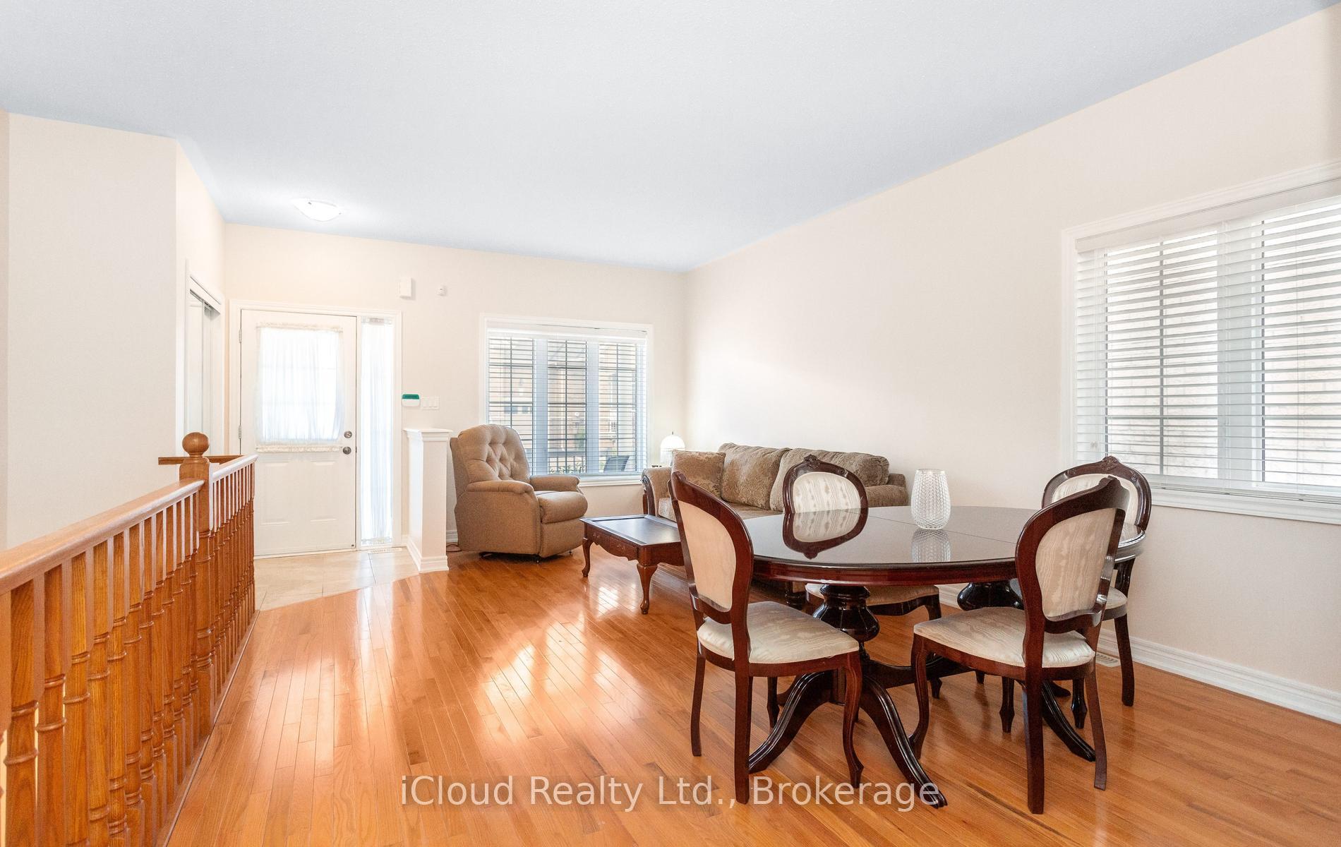Photo 7 of Unit 10, 47 Seedhouse Road, Brampton, Sandringham-Wellington — HOMEH