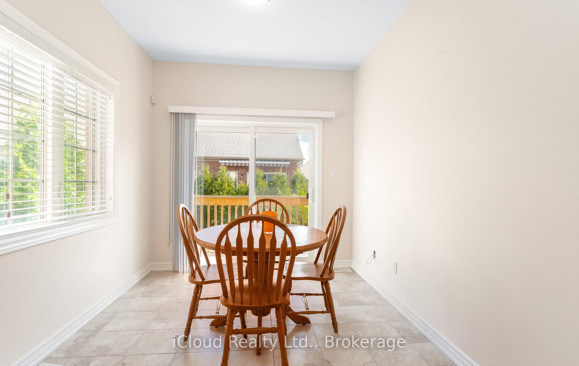 Photo 11 of Unit 10, 47 Seedhouse Road, Brampton, Sandringham-Wellington — HOMEH