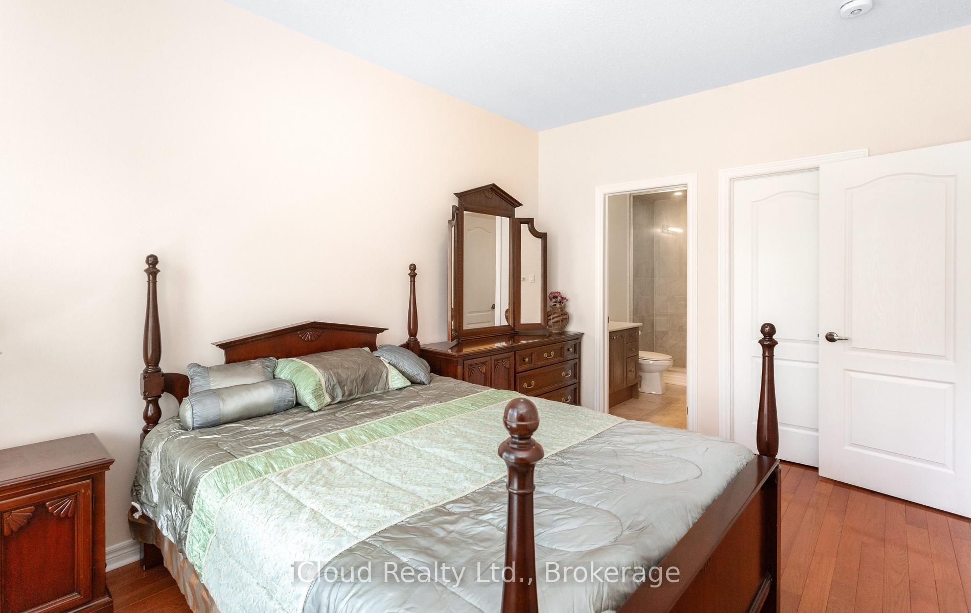Photo 21 of Unit 10, 47 Seedhouse Road, Brampton, Sandringham-Wellington — HOMEH