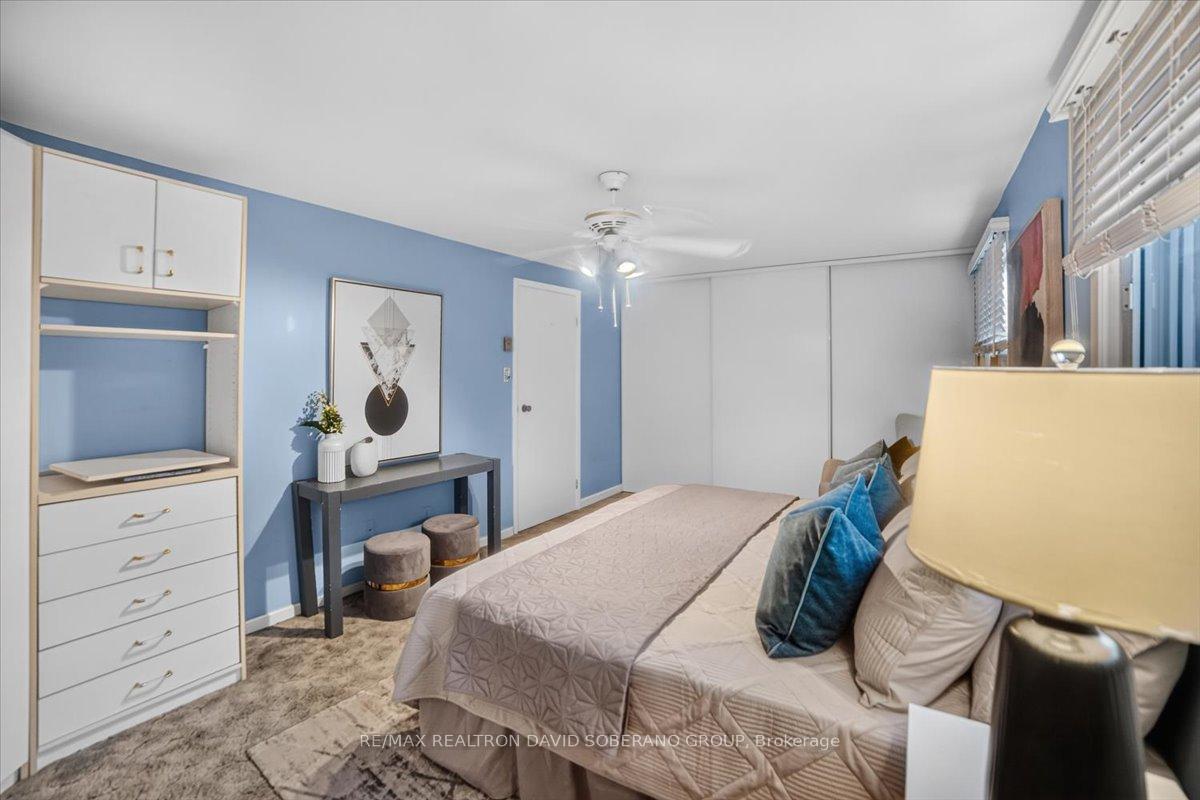 Photo 27 of 52 Antibes Drive, North York, Westminster-Branson — HOMEH