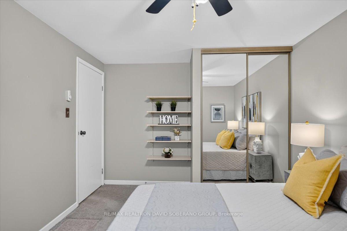 Photo 31 of 52 Antibes Drive, North York, Westminster-Branson — HOMEH