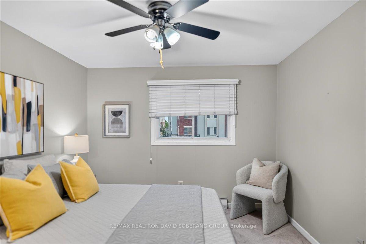 Photo 34 of 52 Antibes Drive, North York, Westminster-Branson — HOMEH
