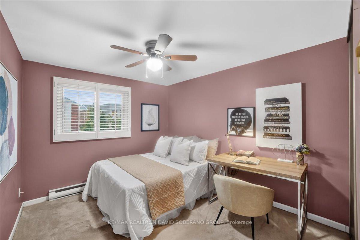 Photo 37 of 52 Antibes Drive, North York, Westminster-Branson — HOMEH
