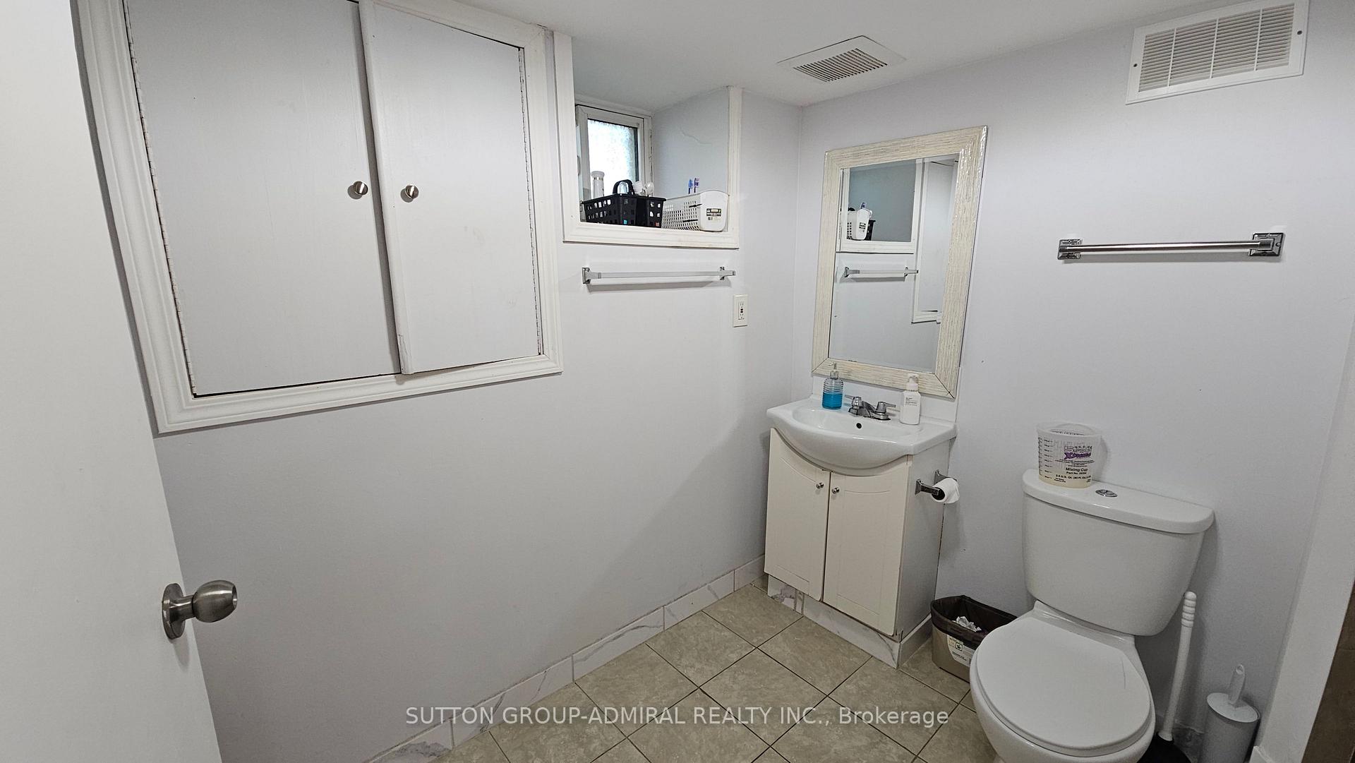 Photo 5 of Unit Bsmt, 109 Sheldon Avenue, Newmarket, Bristol-London — HOMEH