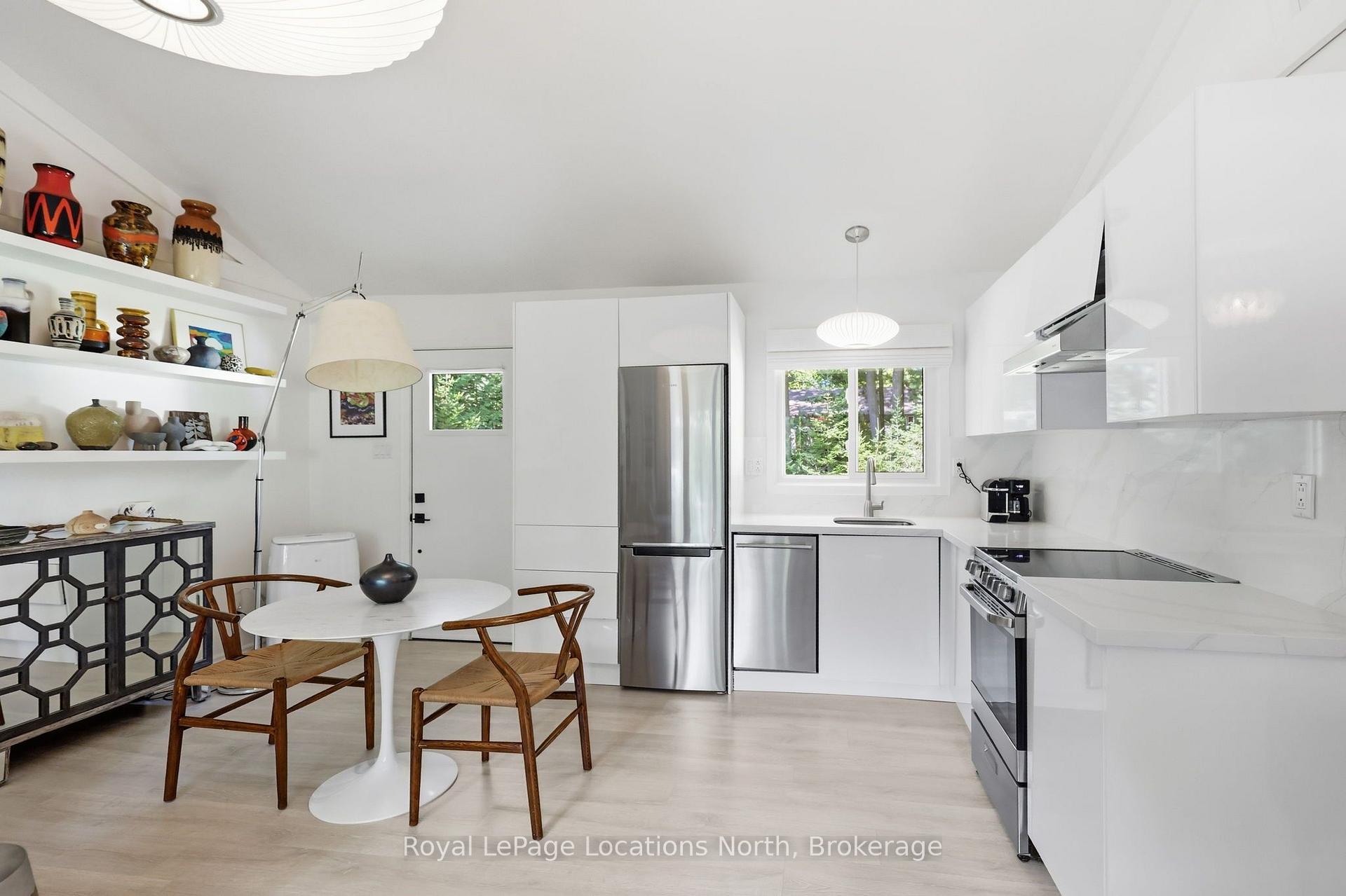 Photo 12 of 188 39TH Street S, Wasaga Beach — HOMEH