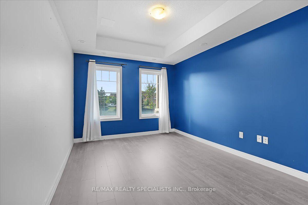 Photo 5 of Unit E8, 70 Willowrun Drive, Kitchener, Idlewood/Lackner Woods — HOMEH