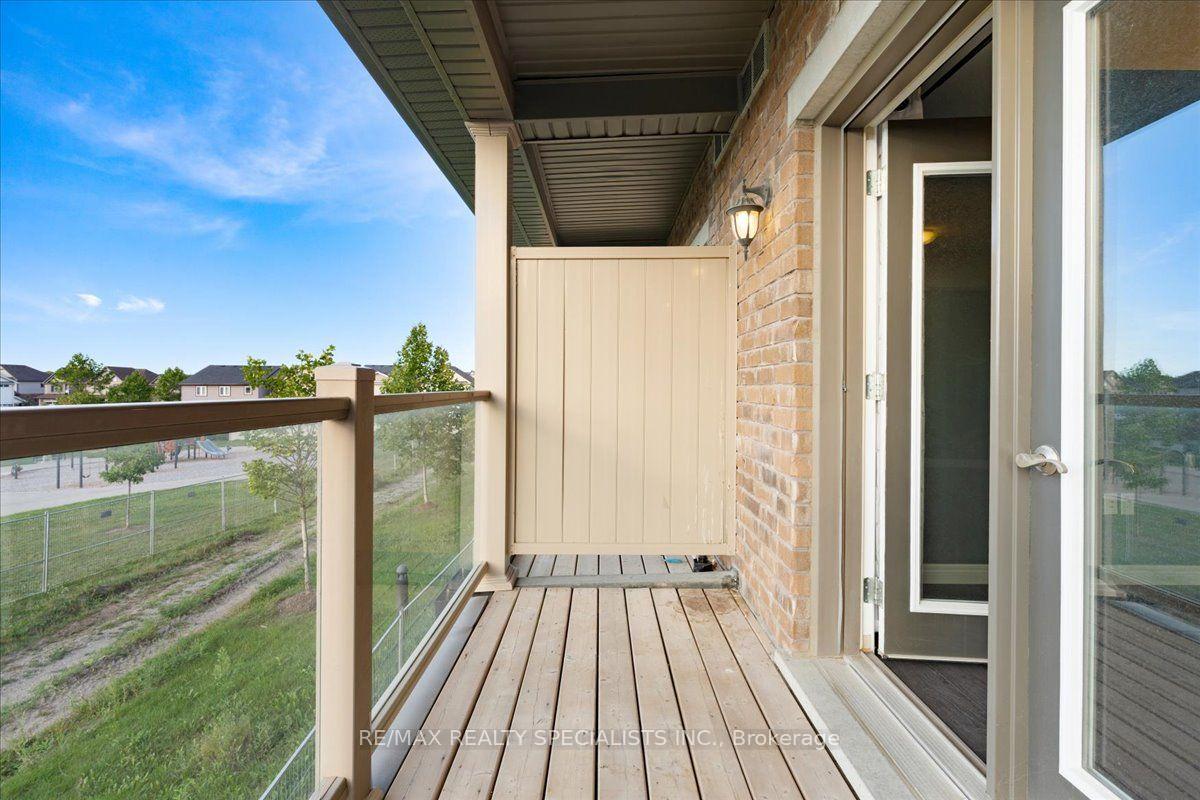 Photo 18 of Unit E8, 70 Willowrun Drive, Kitchener, Idlewood/Lackner Woods — HOMEH
