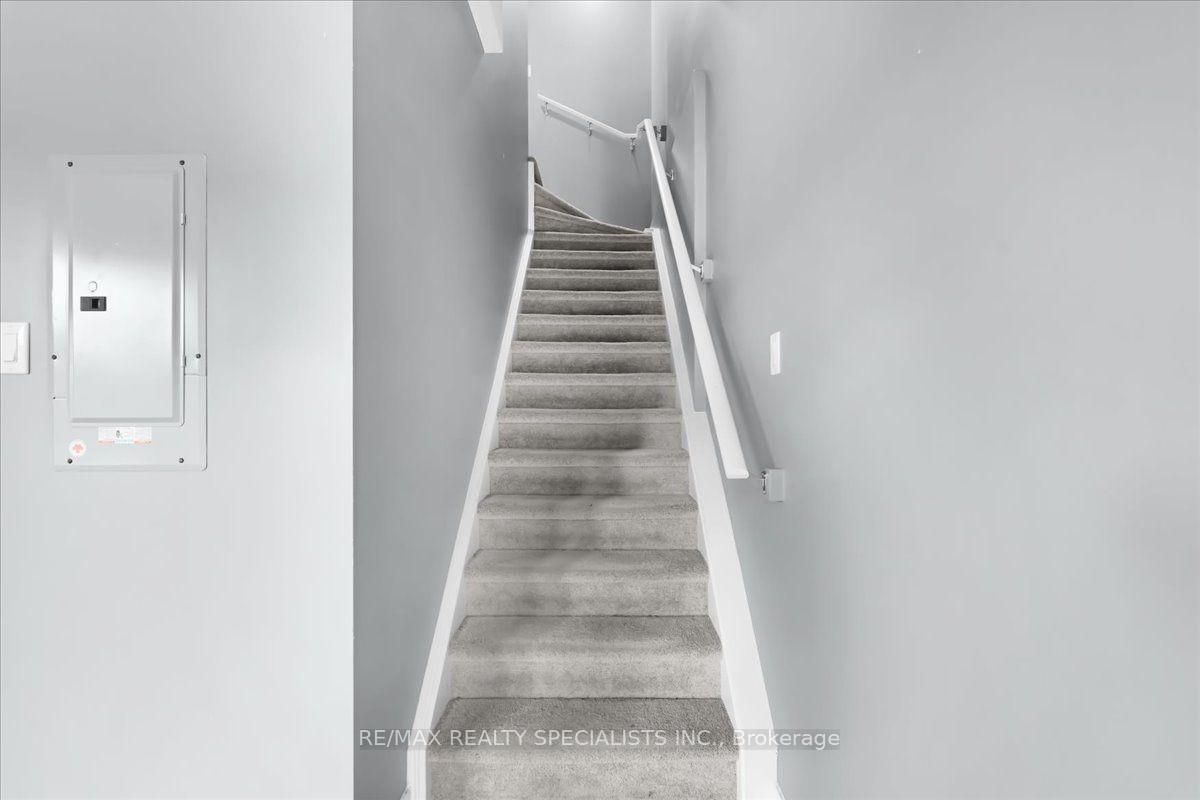 Photo 22 of Unit E8, 70 Willowrun Drive, Kitchener, Idlewood/Lackner Woods — HOMEH