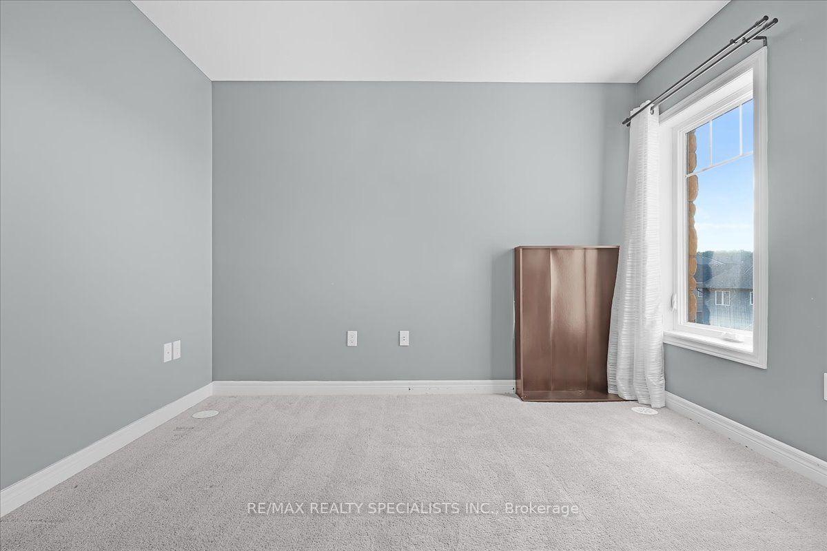 Photo 26 of Unit E8, 70 Willowrun Drive, Kitchener, Idlewood/Lackner Woods — HOMEH