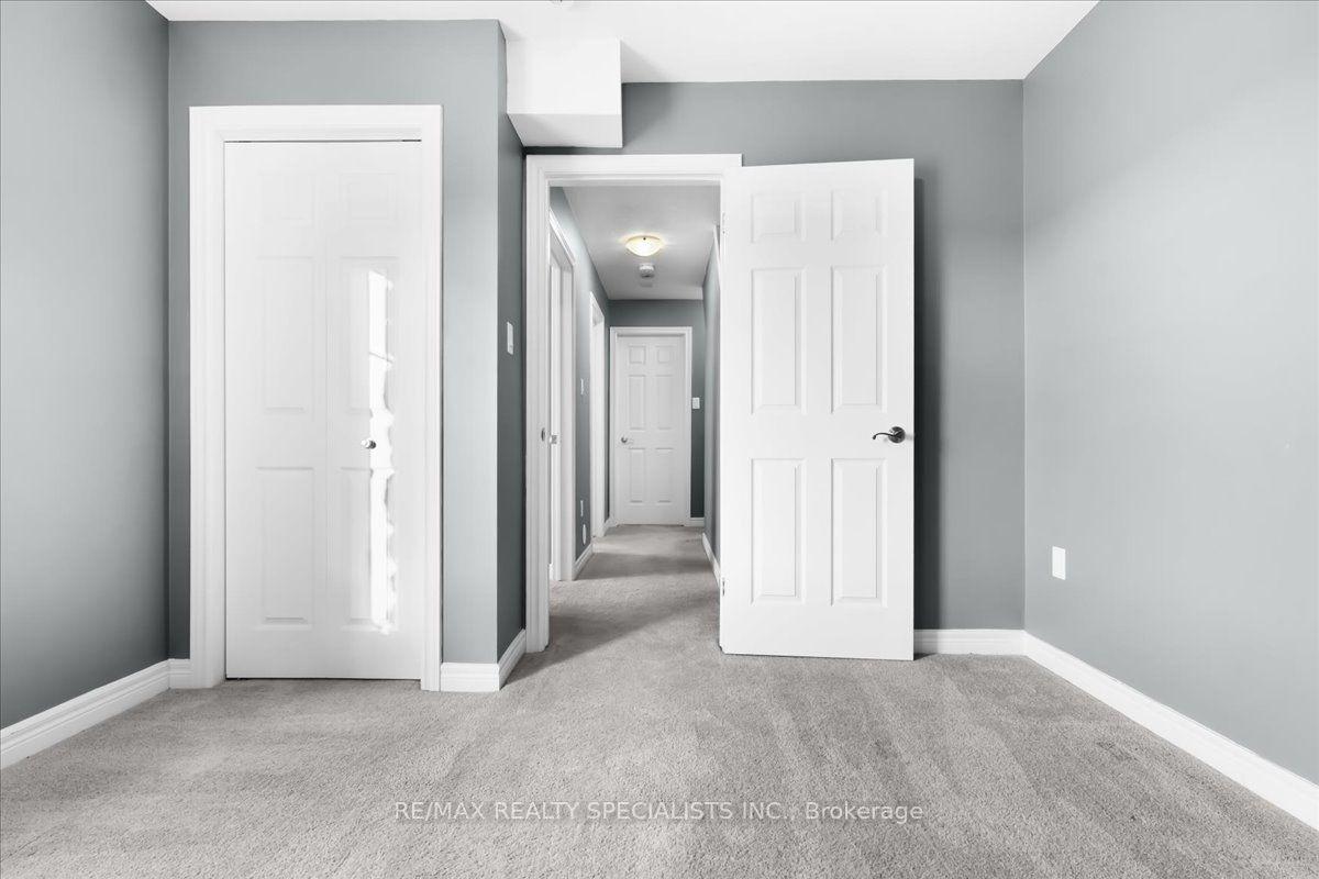 Photo 27 of Unit E8, 70 Willowrun Drive, Kitchener, Idlewood/Lackner Woods — HOMEH