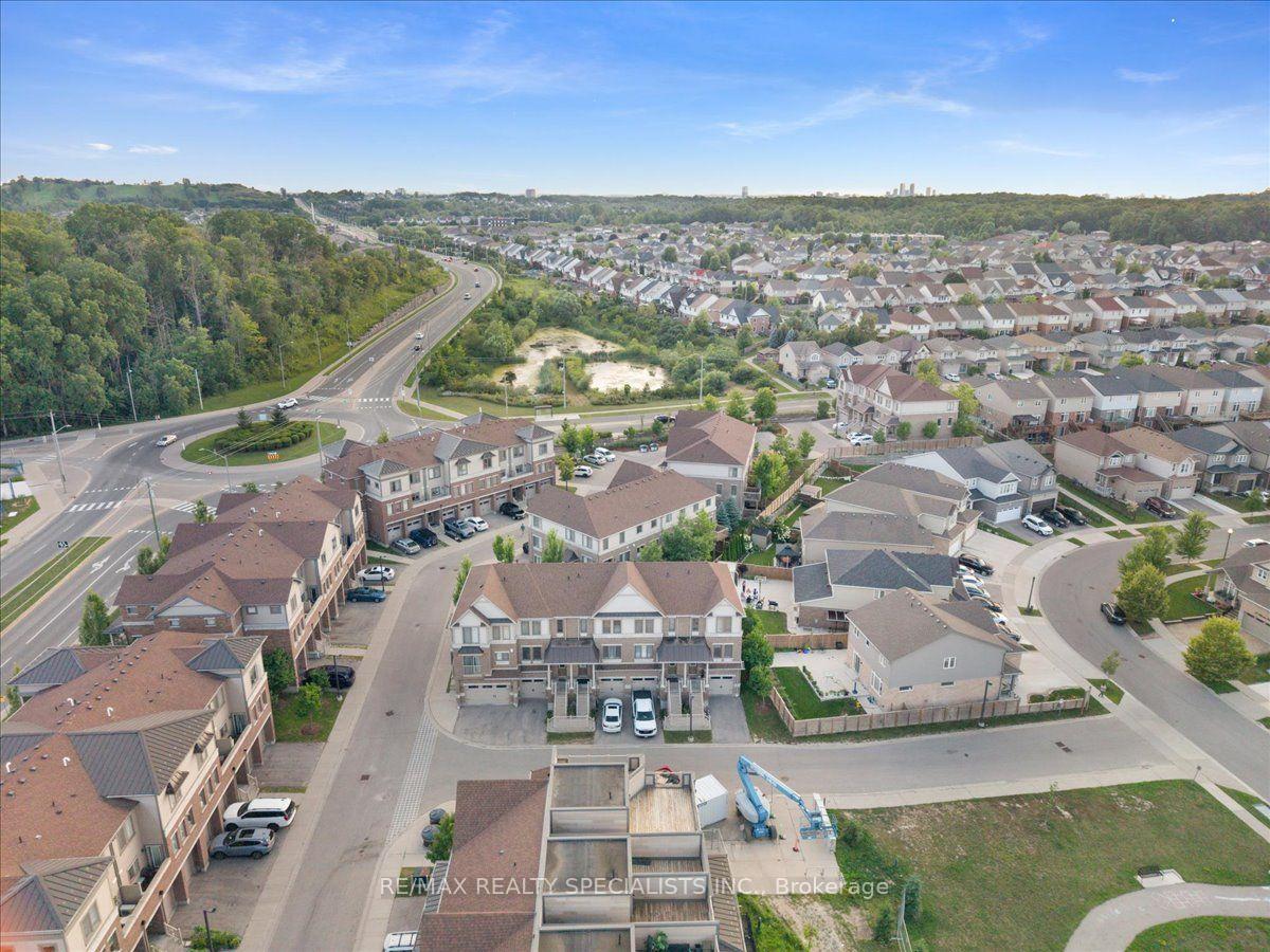 Photo 39 of Unit E8, 70 Willowrun Drive, Kitchener, Idlewood/Lackner Woods — HOMEH