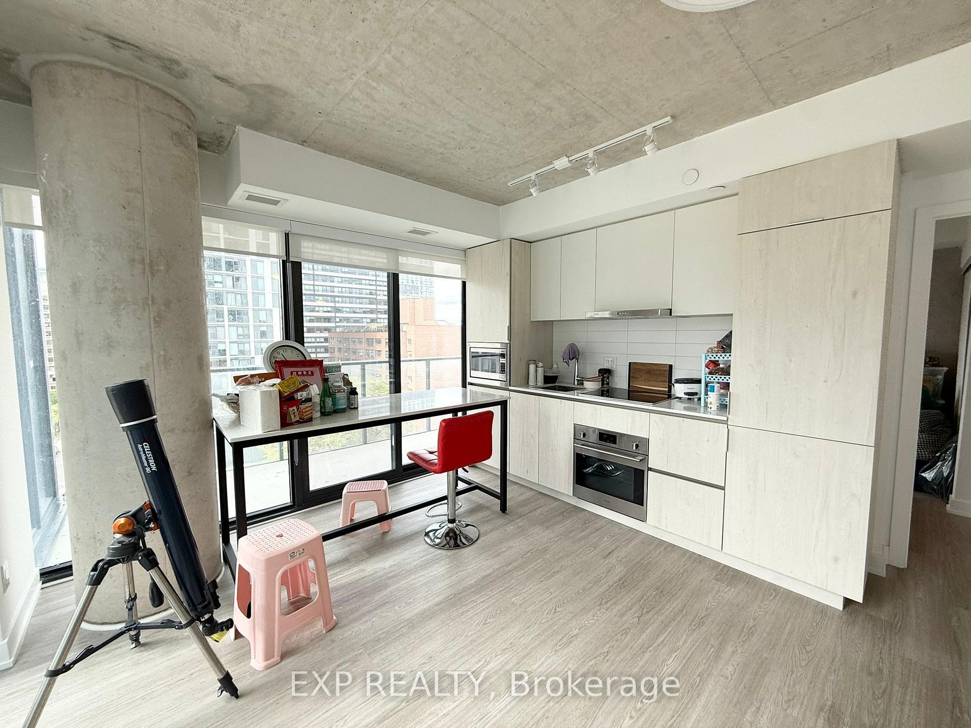 Photo 3 of Unit 1003, 47 Mutual Street, Toronto, Church-Yonge Corridor — HOMEH
